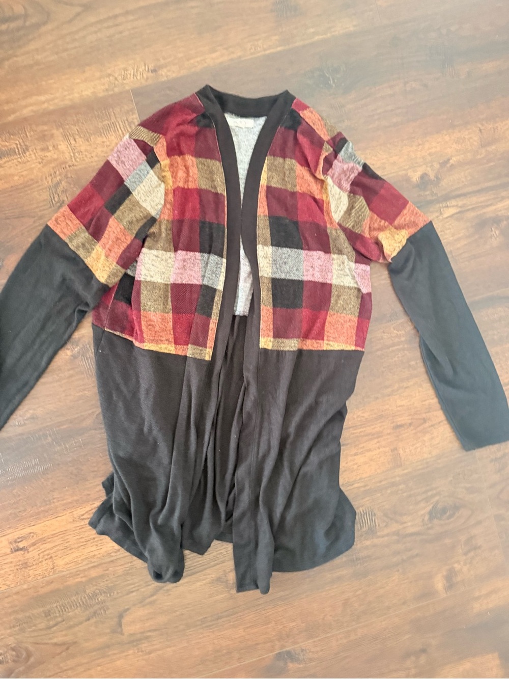 Open-Front Cardigan Sweater - Black with Red Plaid